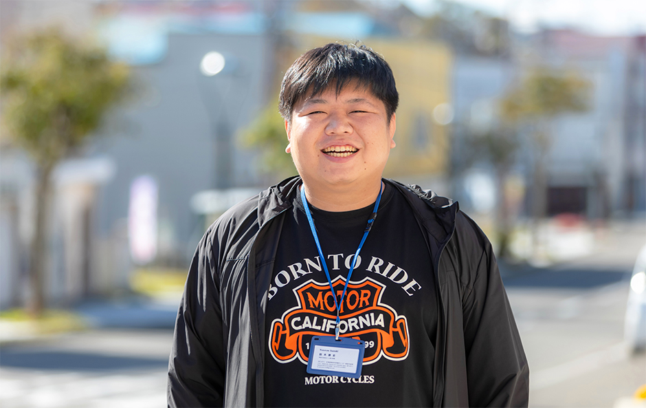 鈴木 康史さん