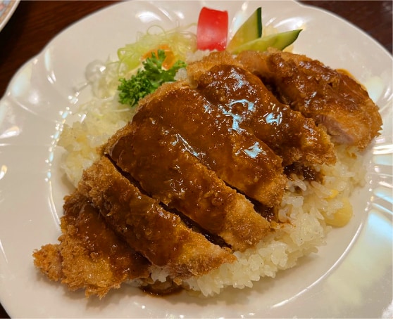 ご当地めし エスカロップ